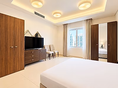 ELEGANT 1-BED | SEA VIEW | TERRACE | POOL & GYM | BILLS INCLUDED