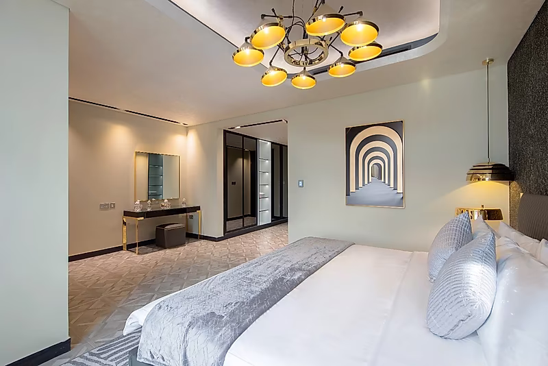 SOPHISTICATED DUPLEX PENTHOUSE WITH PREMIUM FINISHES - Photo 13