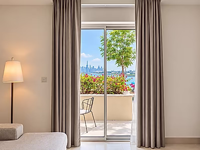 BEACH ACCESS | FULLY FURNISHED 1-BED CHALET