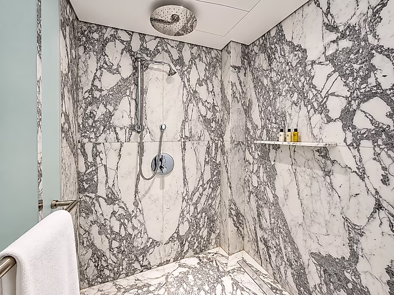 ELEGANT 2-BEDROOM HOTEL APARTMENT | OLD AIRPORT - Photo 9