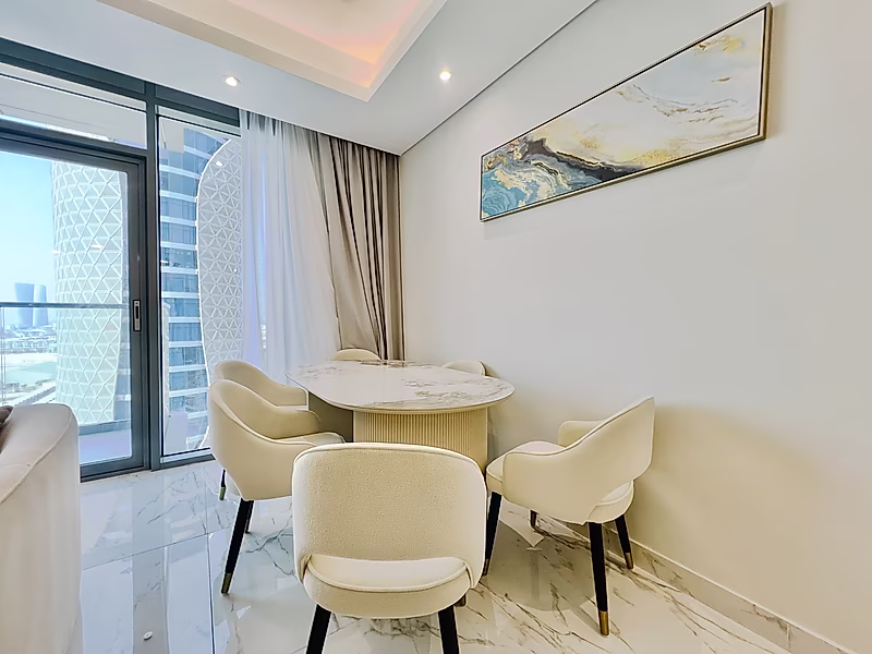BRAND NEW 2 BEDROOM APARTMENT IN LUSAIL MARINA - Photo 2