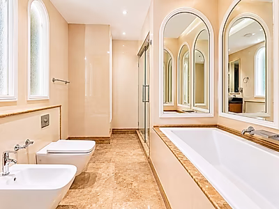 SEA VIEWS 2-BEDROOM FURNISHED | HIGH FLOOR | INCLUDING BILLS