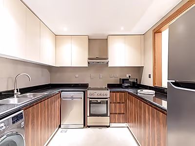 FULLY FURNISHED 1BR APARTMENT IN WEST WALK | BILLS INCLUDED