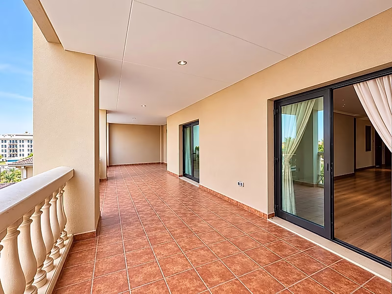 SPACIOUS 2BR PLUS MAID APARTMENT| PORTO - Photo 5