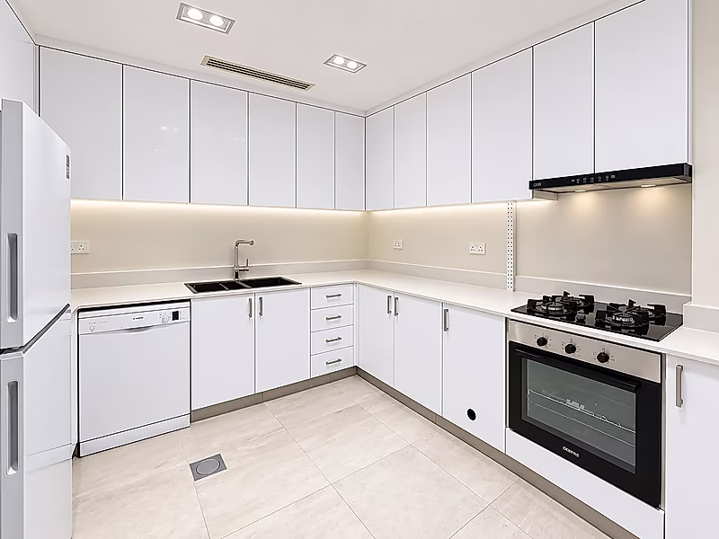 CHIC 2 BEDROOM APARTMENT | HEART OF MARINA LUSAIL - Photo 2