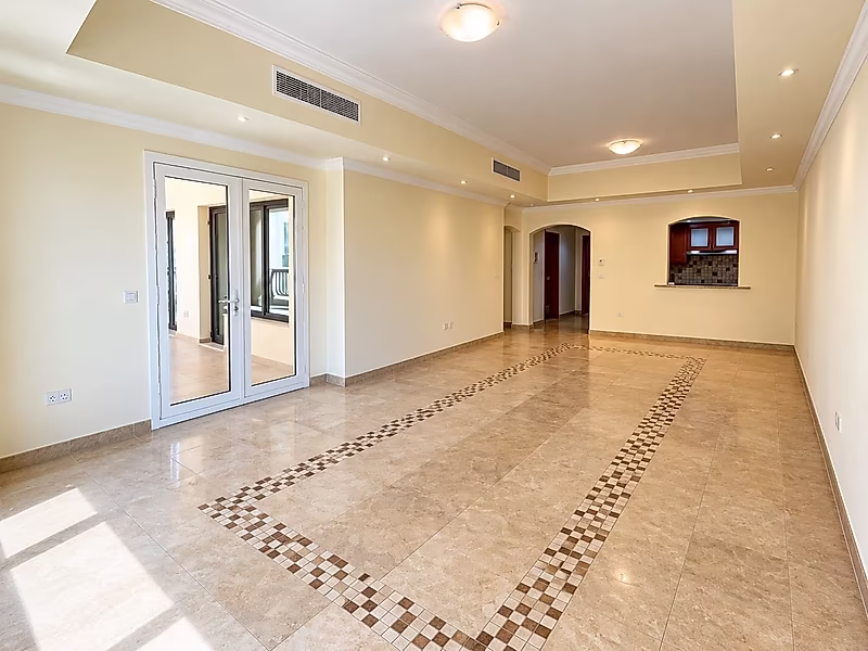 SPACIOUS 2 BEDROOM APARTMENT FOR SALE | PORTO ARABIA - Photo 4