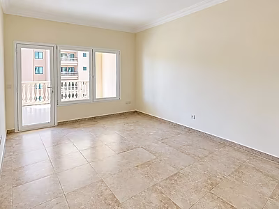 SPACIOUS 2 BEDROOM APARTMENT FOR SALE | PORTO ARABIA