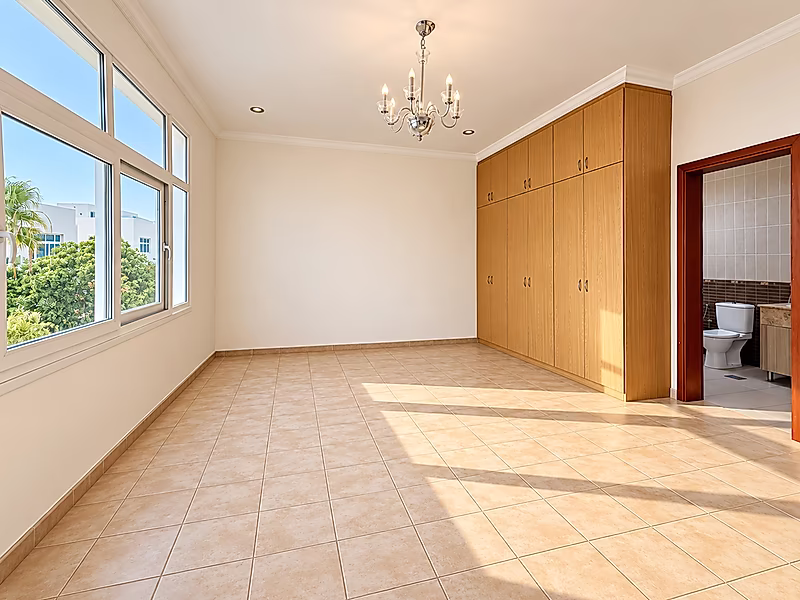 PREMIUM 3-BEDS+ MAID FAMILY VILLA IN AIN KHALED | CLUBHOUSE AMENITIES - Photo 8