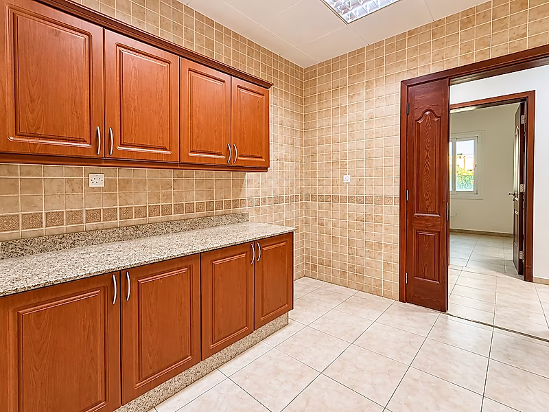 PREMIUM 3-BEDS+ MAID FAMILY VILLA IN AIN KHALED | CLUBHOUSE AMENITIES - Photo 21