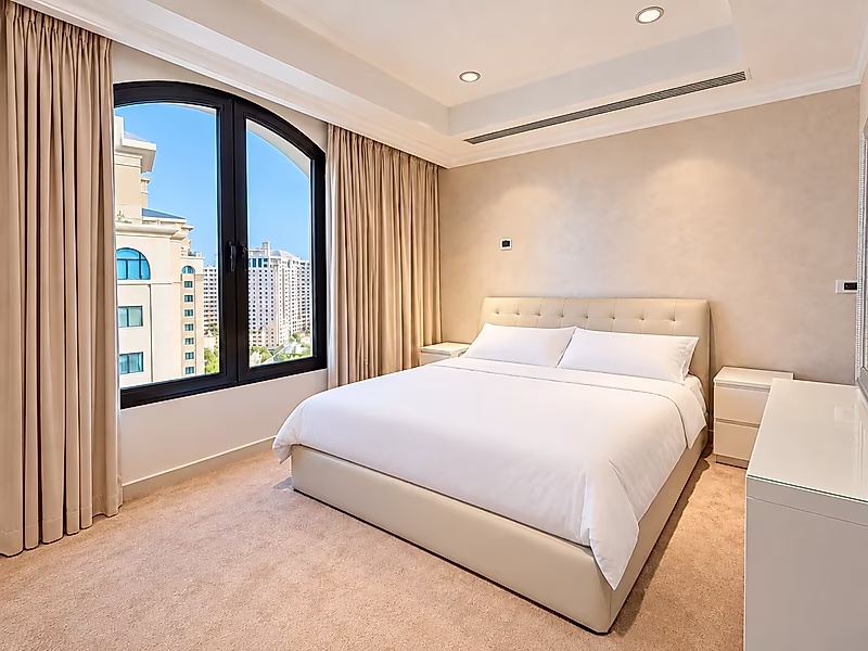 SLEEK 1-BEDROOM APARTMENT | MODERN ELEGANCE - Photo 7