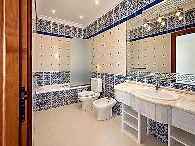 878 SQM Family Villa with Multiple Annexes | New Salata
