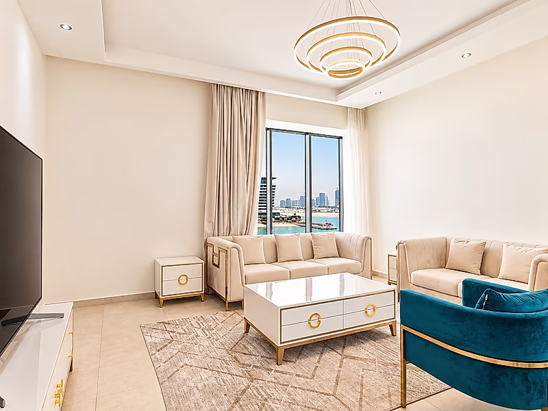 LUXURIOS 1-BED WITH SEA VIEW | BILLS INCLUDING - Photo 2