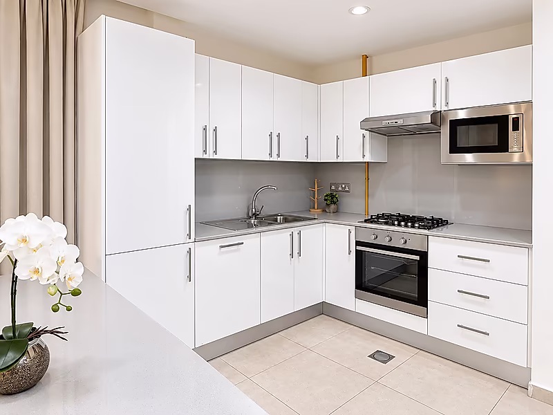 LUXURIOS 1-BED WITH SEA VIEW | BILLS INCLUDING - Photo 14
