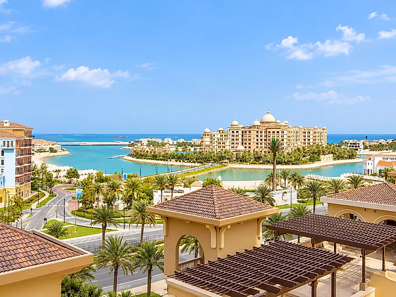 FULLY FURNISHED STUDIO IN PORTO ARABIA | BILLS INCLUDED - Photo 1