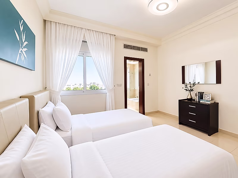 2-BEDROOM LUXURY LIVING | PREMIUM AMENITIES - Photo 7