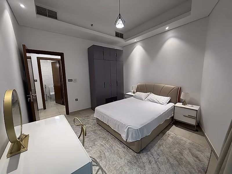 MODERN 2 BEDROOMS | BRIGHT & SPACIOUS - Photo 14