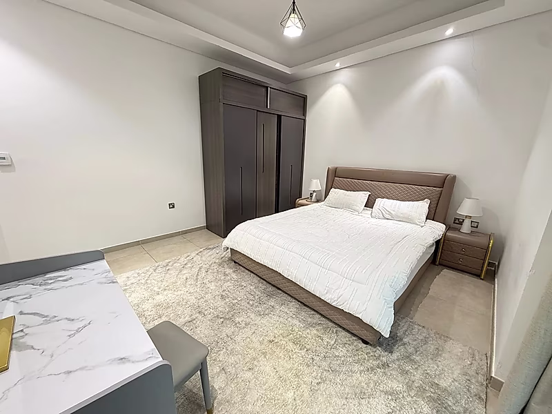 MODERN 2 BEDROOMS | BRIGHT & SPACIOUS - Photo 16
