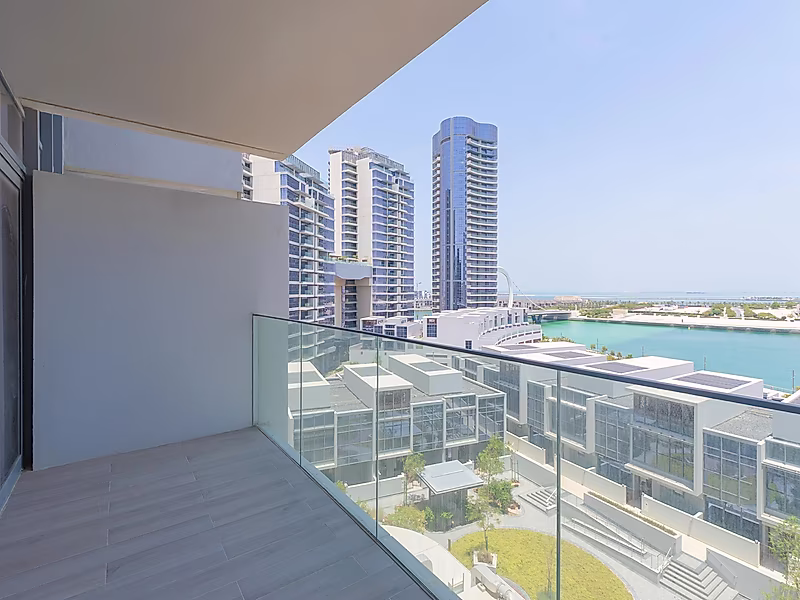 STUNNING 2+MAID BEDROOM APARTMENT WITH BREATHTAKING SEA VIEW - Photo 6