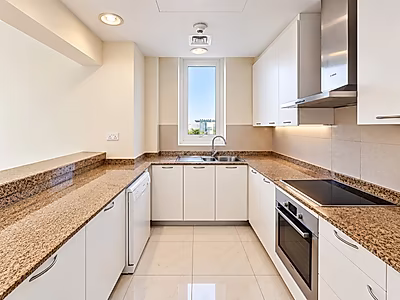 Best Deal for a Sea-View 2BR with Beach Access – Viva Bahriya