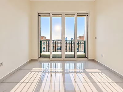 Best Deal for a Sea-View 2BR with Beach Access – Viva Bahriya