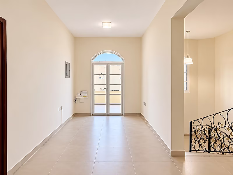 ELEGANT 4-BEDROOM VILLA FOR RENT IN AL WAAB - Photo 4