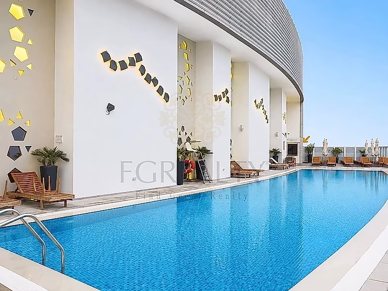 CHIC URBAN LIVING | UNMATCHED ELEGANCE - Photo 11