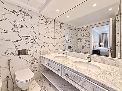 STUNNING FULLY RENOVATED 3BEDROOM LUXURY | HIGH FLOOR | BILLS INCLUDED - Photo 4