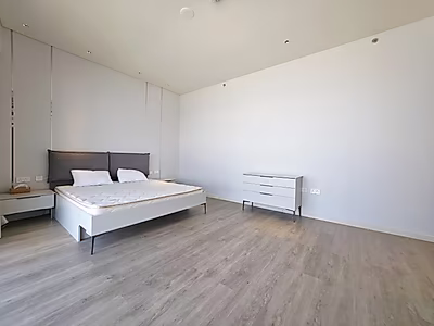 ELEGANCE REDEFINED: EXECUTIVE 1-BEDROOM RESIDENCE IN SEEF LUSAIL
