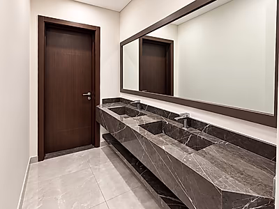 STUNNING 5BR VILLA WITH LUXE AMENITIES