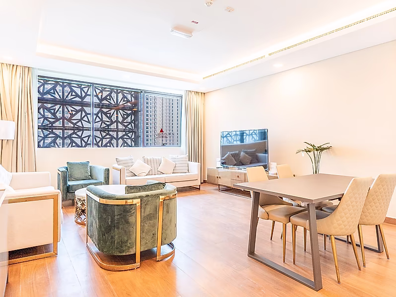 LUXURIOUS 3-BEDROOM APARTMENT WITH MAID'S ROOM IN GIARDINO - Photo 3