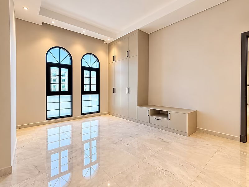 SOPHISTICATED 2BR APARTMENT WITH MODERN ELEGANCE - Photo 8