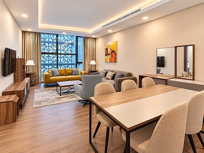 SPACIOUS 1BR | FULLY FURNISHED | UTILITIES INCLUDED - Photo 1