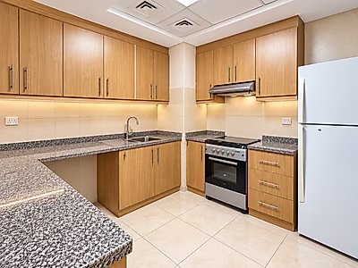 CHIC 1BR APARTMENT WITH DUAL BATHROOMS
