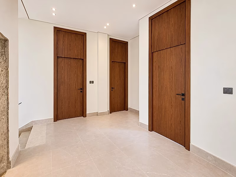 Corner 7BR Villa with Elevator & Terrace | Al Wukair - Photo 7