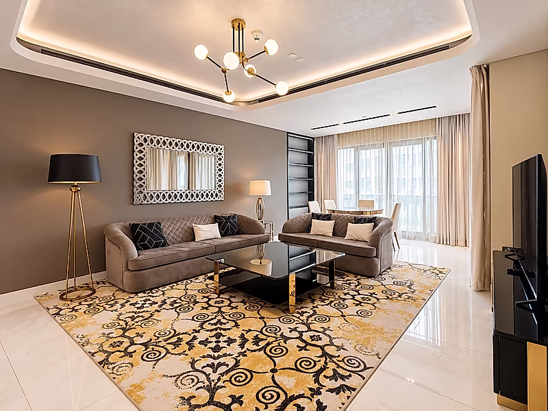 STUNNING FULLY FURNISHED 1BHK IN PORTO ARABIA - Photo 2