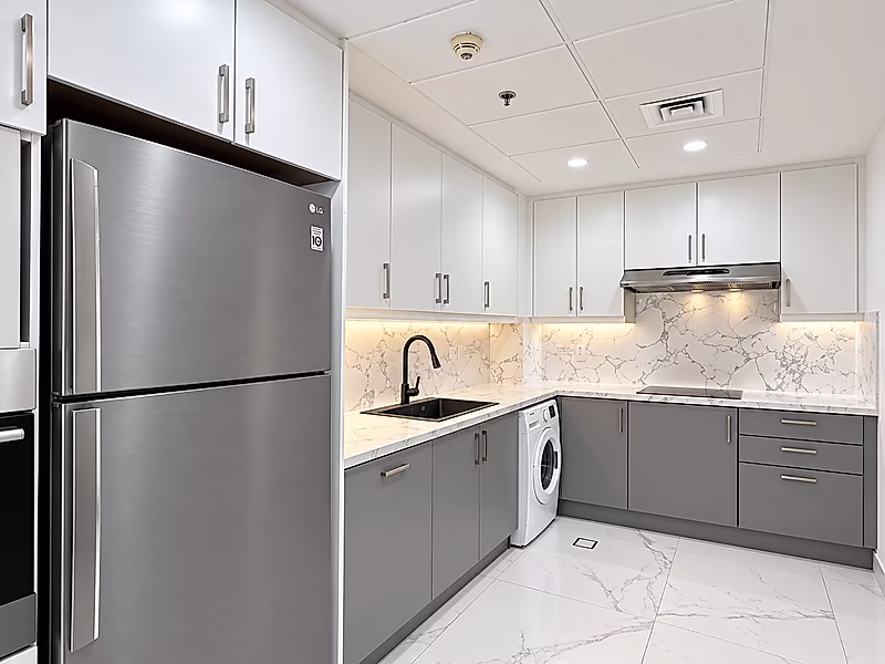 FULLY RENOVATED 2 BED SF | PORTO ARABIA - Photo 5