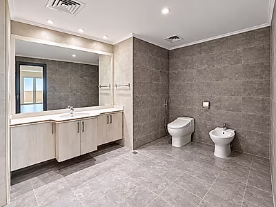 FULLY RENOVATED 2 BED SF | PORTO ARABIA