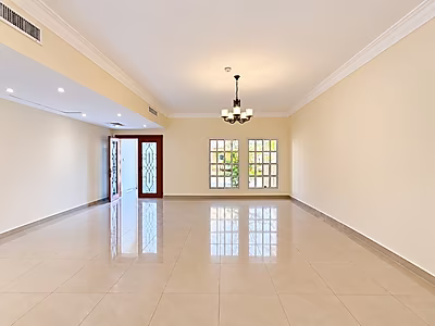 EXCLUSIVE FAMILY VILLA WITH POOL & GYM | 4BR + MAID