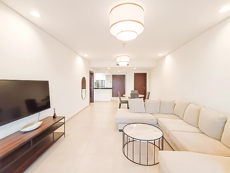 FURNISHED 1-BED WITH STUNNING MARINA VIEW | VB - Photo 4