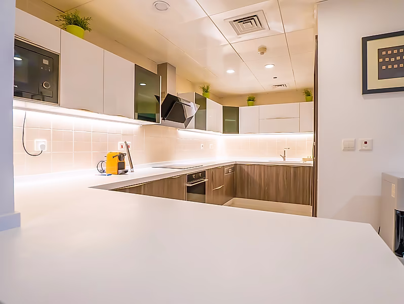 CONTEMPORARY ELEGANCE IN SPACIOUS 2BR - Photo 11
