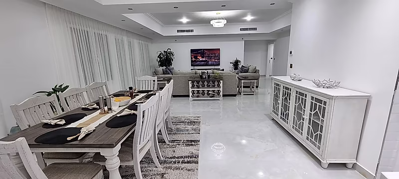 CONTEMPORARY ELEGANCE | 3BR+MAIDS APARTMENT - Photo 3