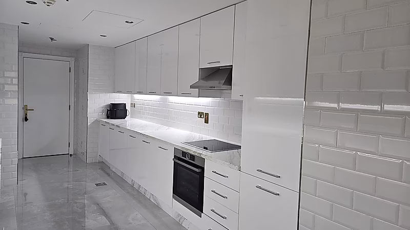 CONTEMPORARY ELEGANCE | 3BR+MAIDS APARTMENT - Photo 23