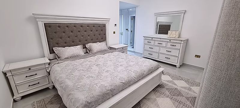 CONTEMPORARY ELEGANCE | 3BR+MAIDS APARTMENT - Photo 24