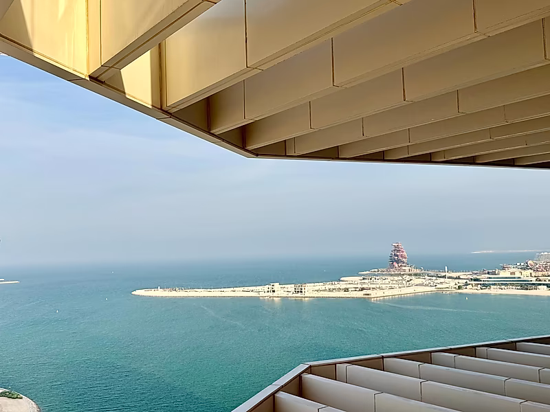 BRAND-NEW LUXURY 1BR | PANORAMIC SEA VIEW | TERRACE | BEACH ACCESS | CINEMA & POOL - Photo 12
