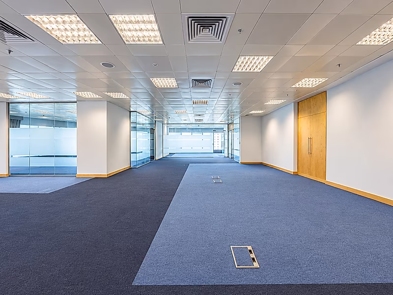 Premium 662 SQM Full-Floor Office in West Bay - Photo 6