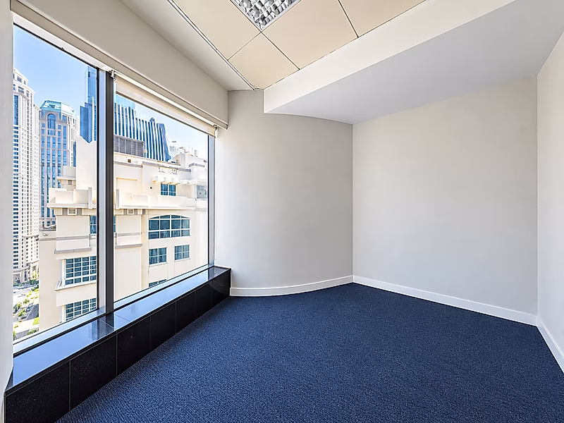 Premium 662 SQM Full-Floor Office in West Bay - Photo 8