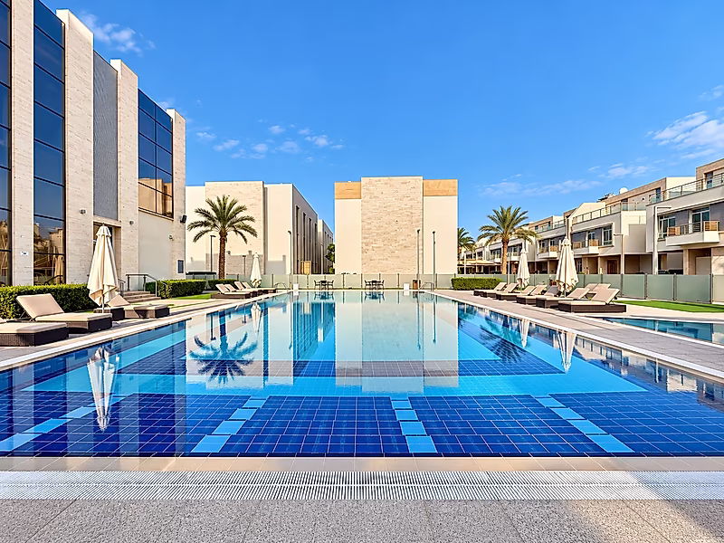 FULLY FURNISHED LUXURY VILLA FOR RENT IN AL MURAIKH | SPECIAL OFFER - Photo 1
