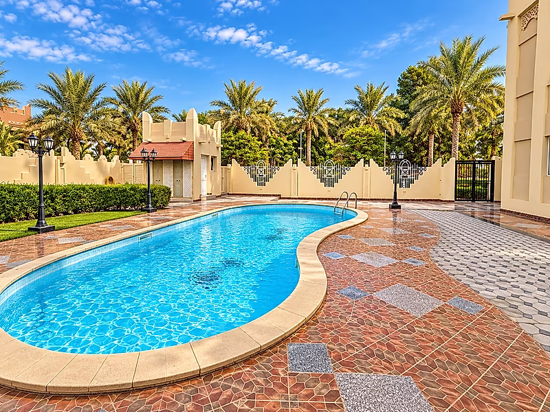 ELEGANT 3BR VILLA | ALL BILLS INCLUDED | WEST BAY LAGOON - Photo 1