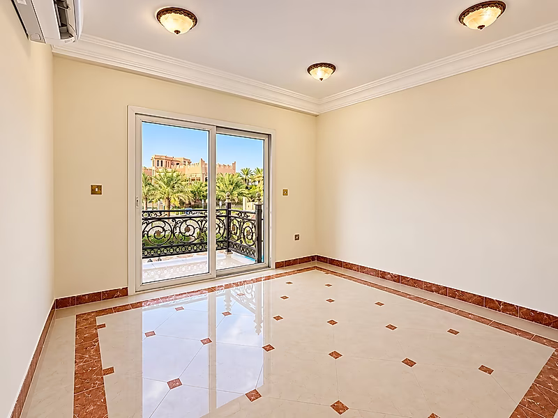 ELEGANT 3BR VILLA | ALL BILLS INCLUDED | WEST BAY LAGOON - Photo 2