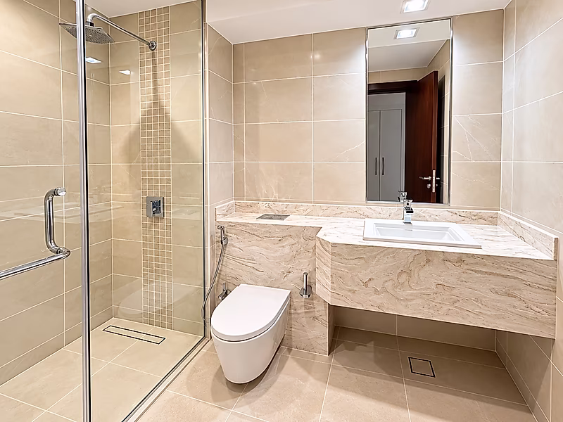 Luxury Fully Furnished 1BHK | Full Sea View in Viva Bahriya - Photo 3